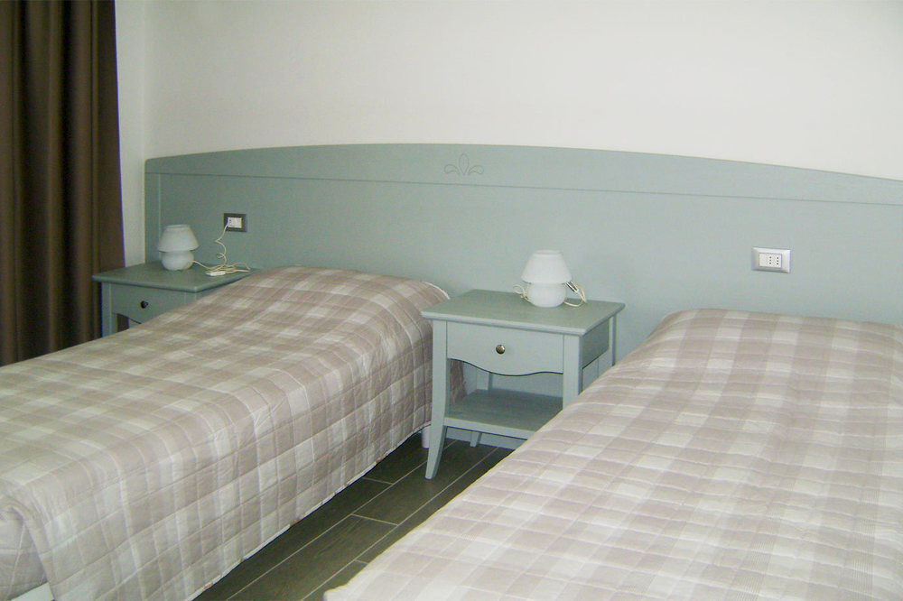 Affittacamere Rubino Guest House Ponte nell'Alpi Exterior photo